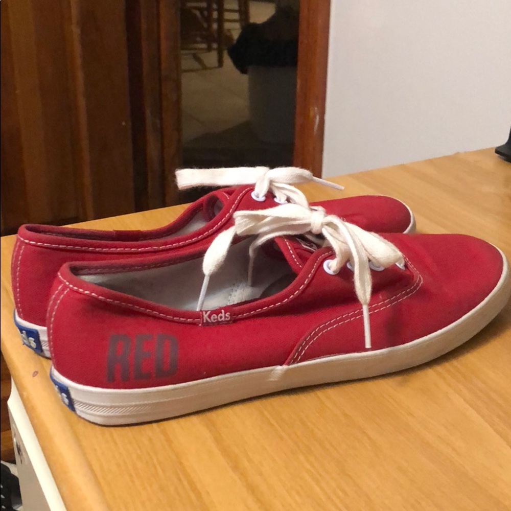 RARE Taylor Swift Red Keds